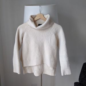 Aritzia Wilfred Free Sweater (see details)